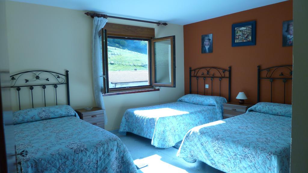 Treselcorral Hotell Sotres Rum bild
