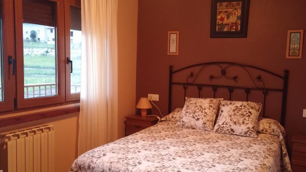 Treselcorral Hotell Sotres Exteriör bild